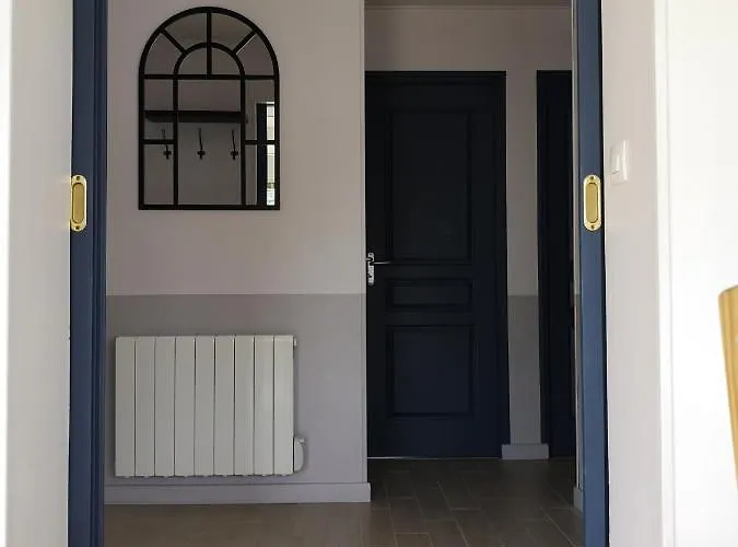 Holiday home Maison De L'ocean A *